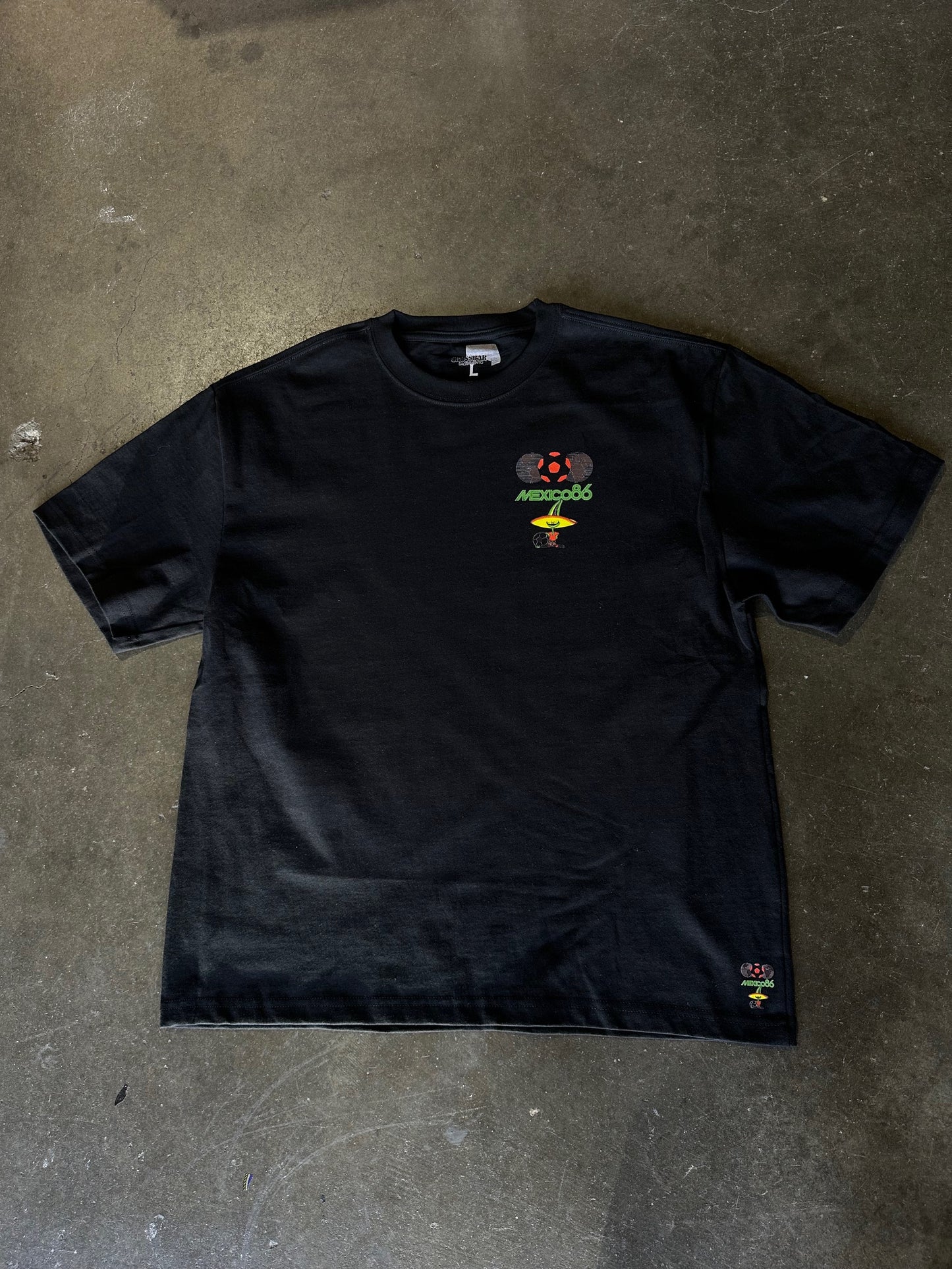 MX EXCLUSIVE 86' WC TEE (blk colorway)